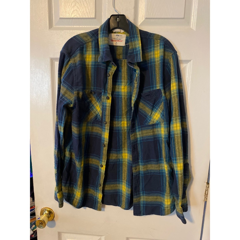 Urban Pipeline Ultimate Flannel Shirt Mens Medium Blue Yellow Plaid Long Sleeve
